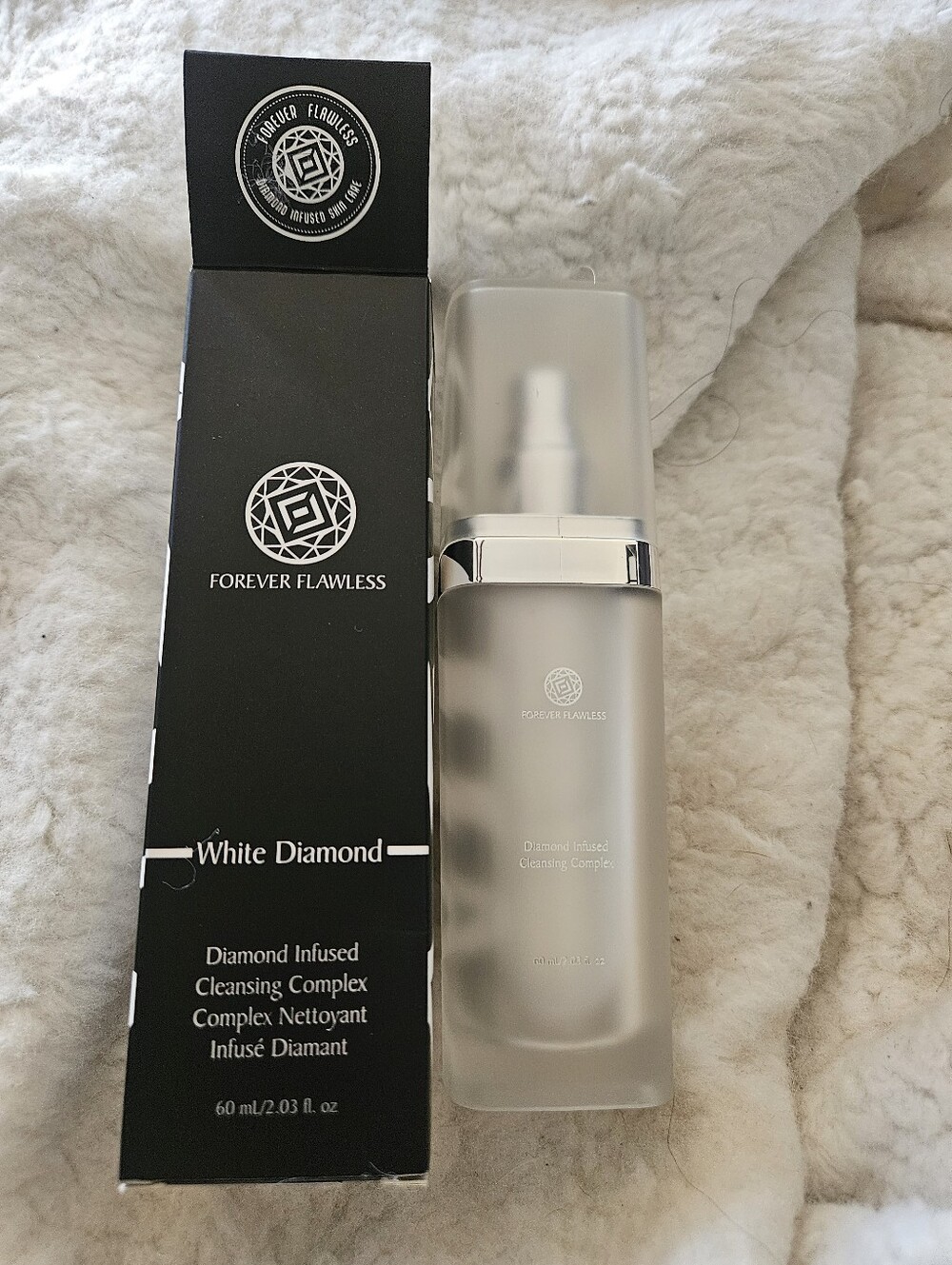 $99 MSRP | Forever Flawless White Diamond Cleansing Complex 60mL NEW